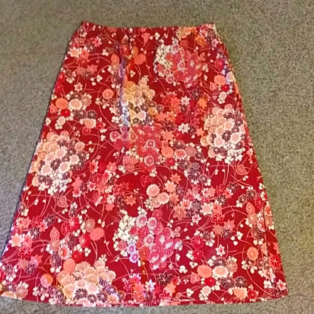 Beautiful elastic waist skirt size 16